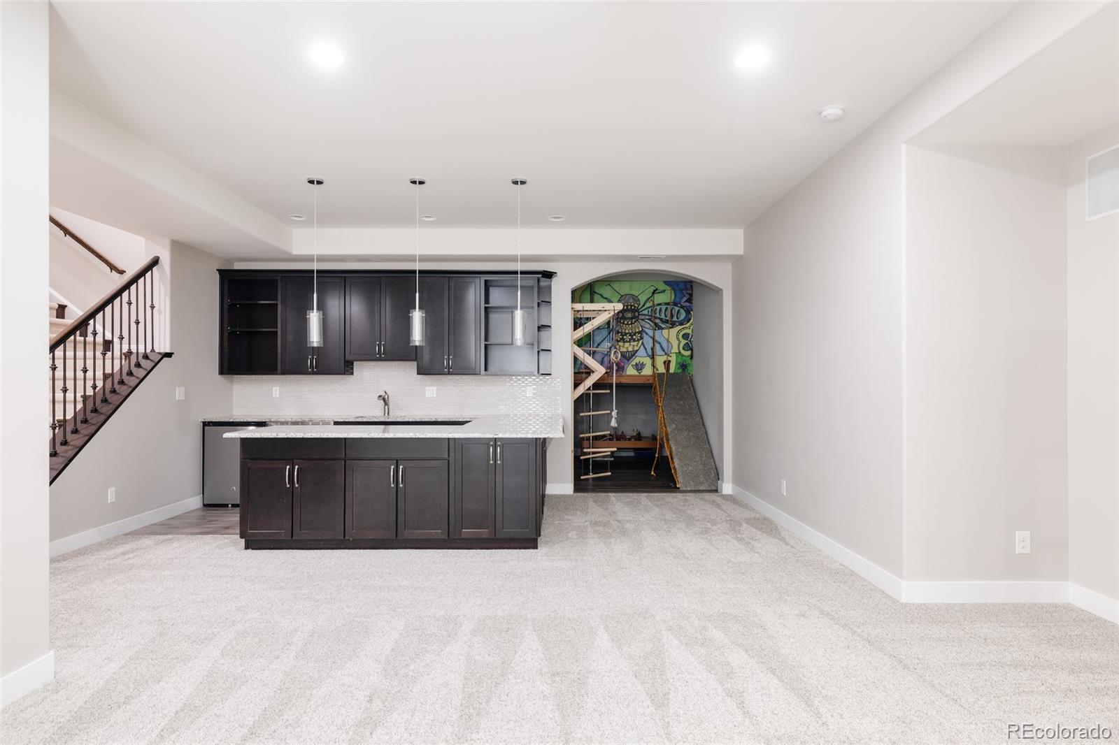 MLS Image #23 for 8904 e 51st avenue,denver, Colorado