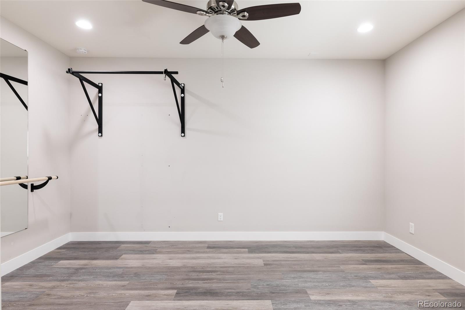 MLS Image #24 for 8904 e 51st avenue,denver, Colorado