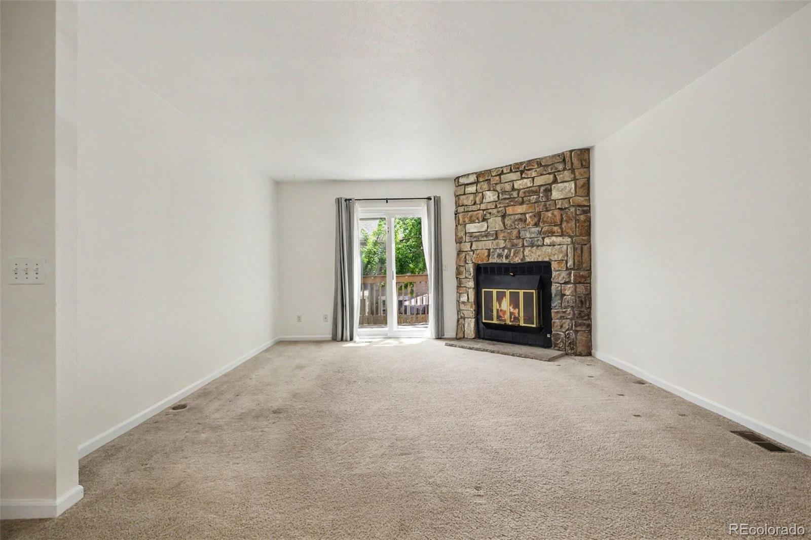 MLS Image #12 for 1811 s quebec way,denver, Colorado