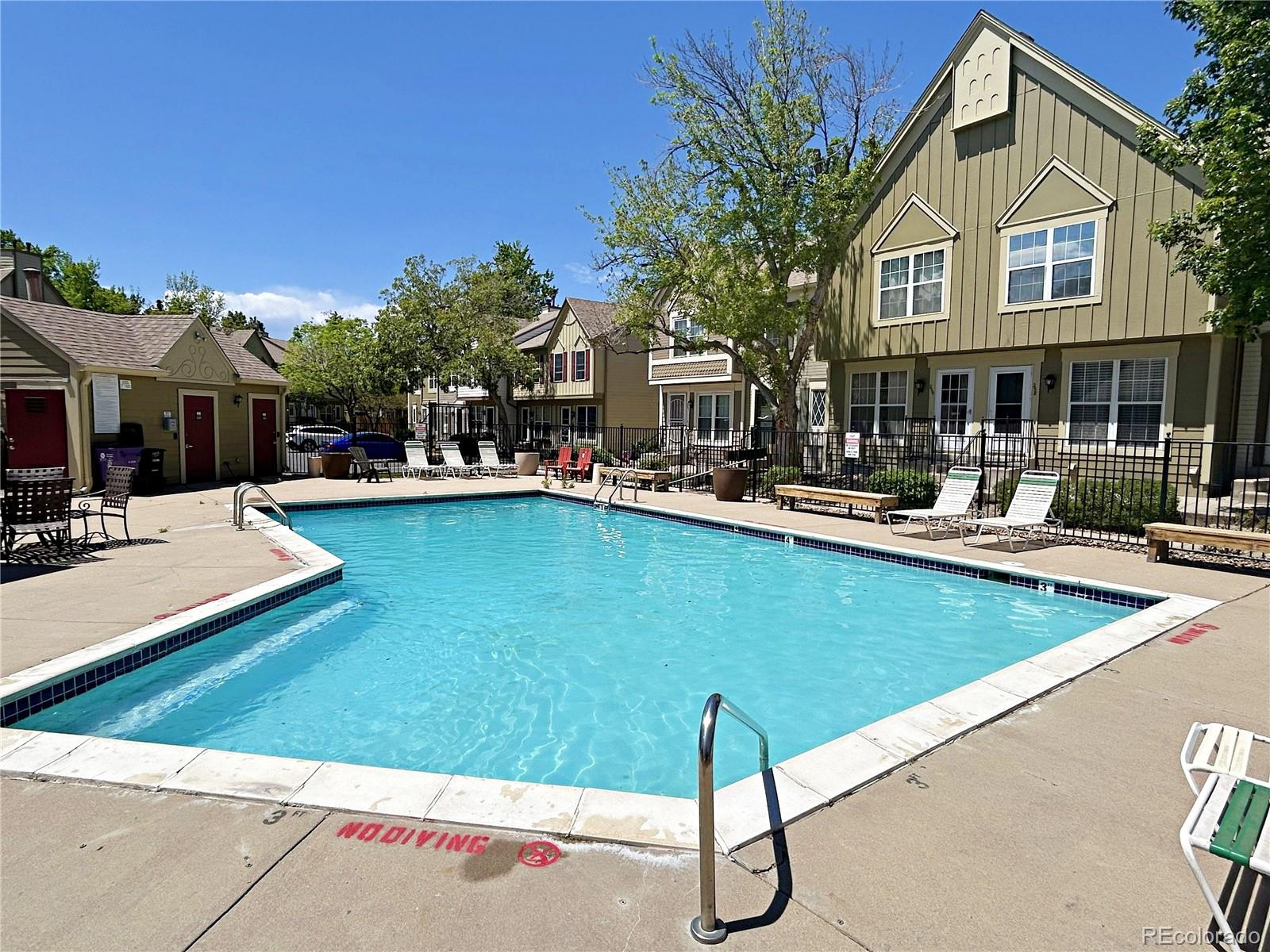 MLS Image #21 for 1811 s quebec way,denver, Colorado