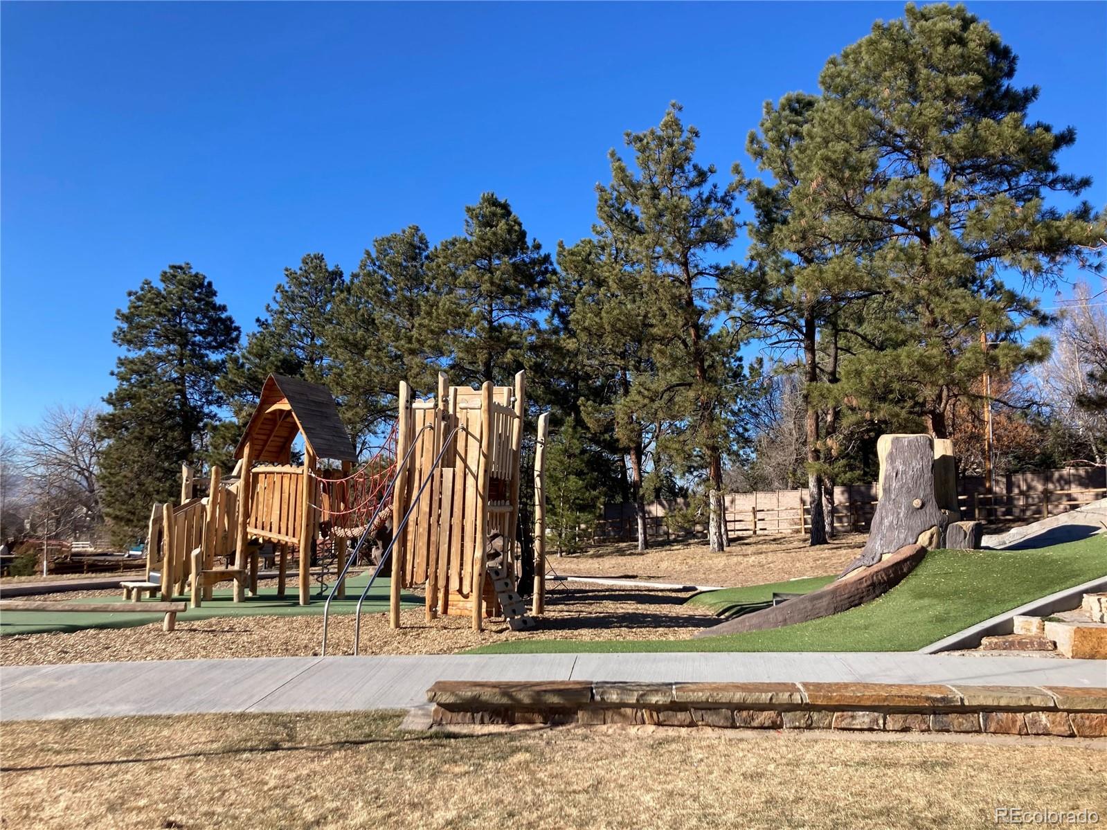 MLS Image #24 for 1811 s quebec way,denver, Colorado