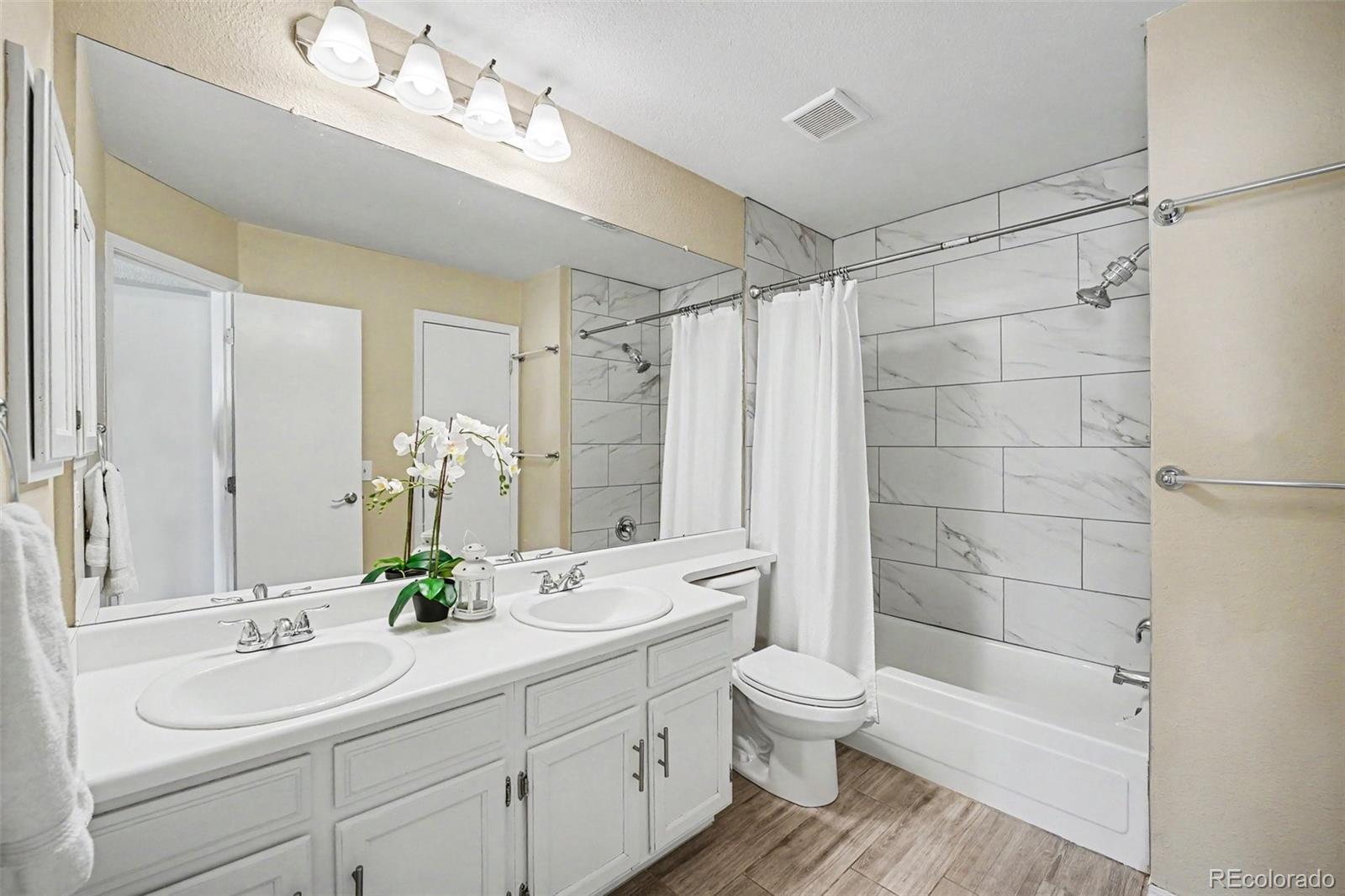 MLS Image #8 for 1811 s quebec way,denver, Colorado