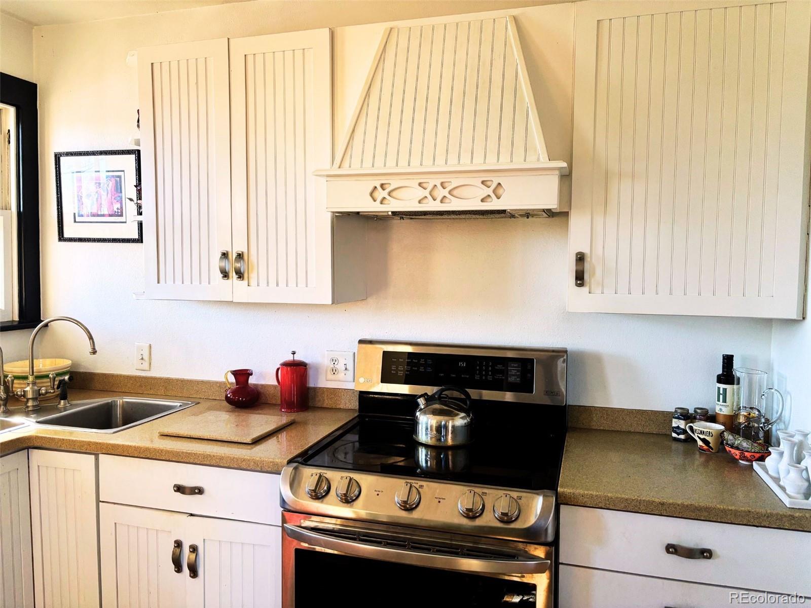 MLS Image #14 for 4712 w hayward place,denver, Colorado