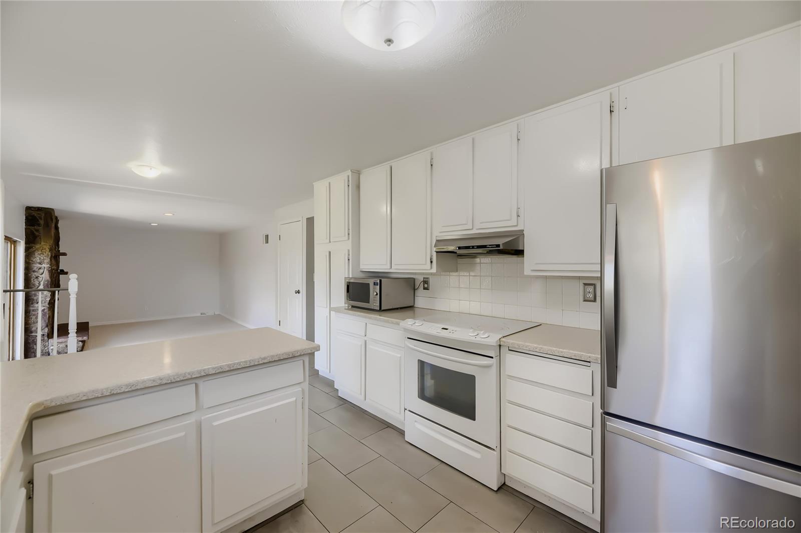 MLS Image #12 for 1393 e easter circle,centennial, Colorado
