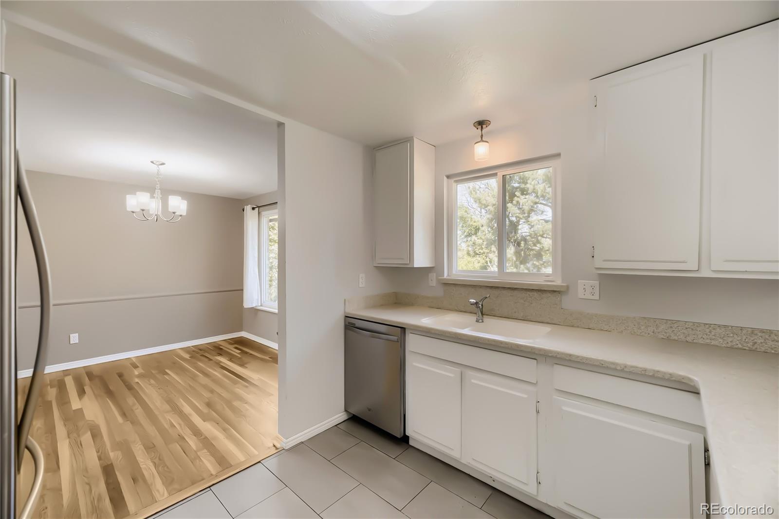 MLS Image #13 for 1393 e easter circle,centennial, Colorado