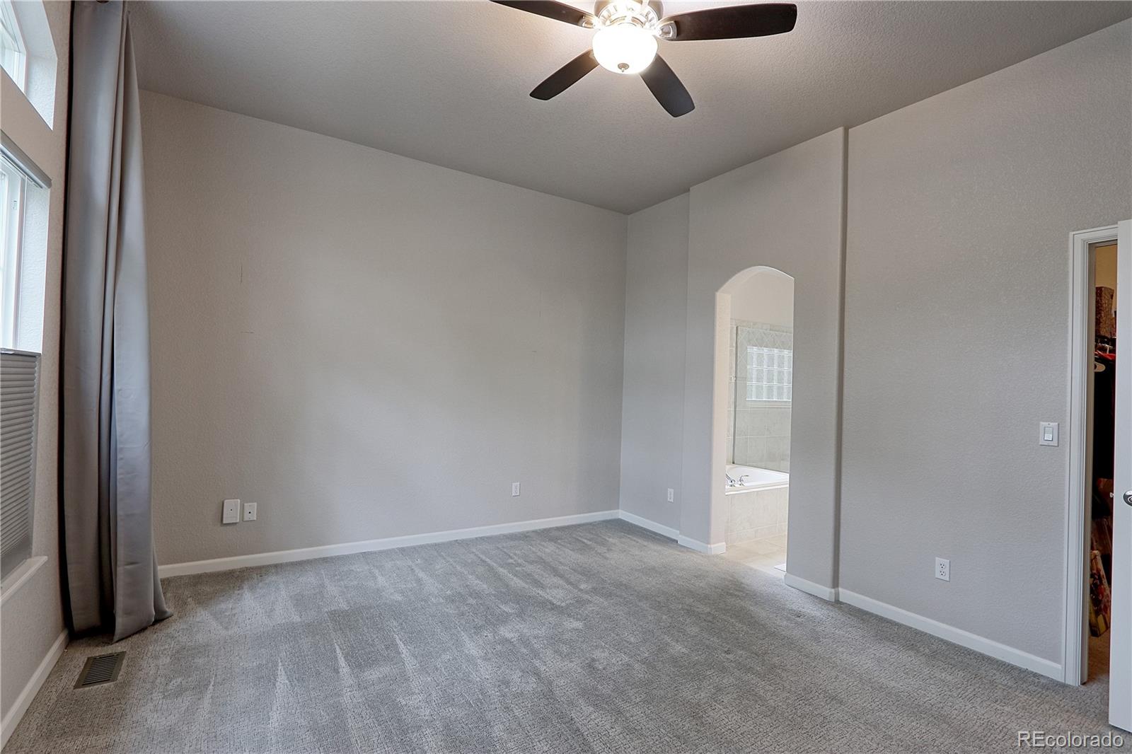 MLS Image #11 for 1677  metropolitan drive,longmont, Colorado
