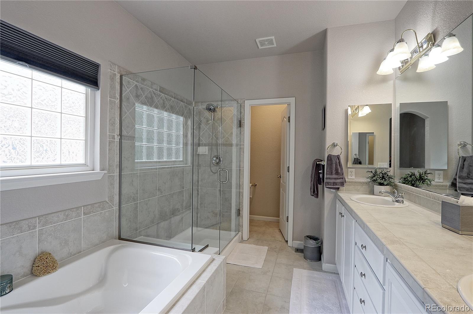 MLS Image #13 for 1677  metropolitan drive,longmont, Colorado