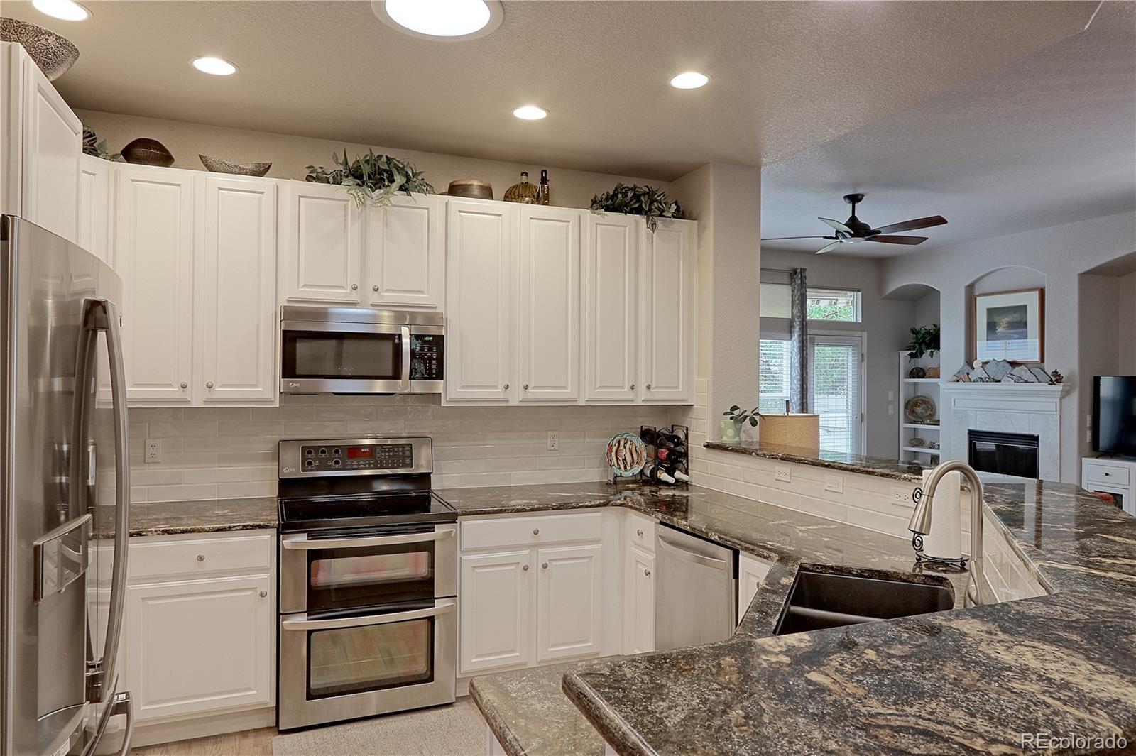 MLS Image #8 for 1677  metropolitan drive,longmont, Colorado