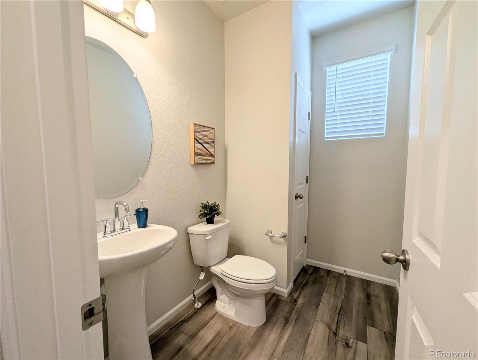 MLS Image #7 for 9090  sedalia street,commerce city, Colorado