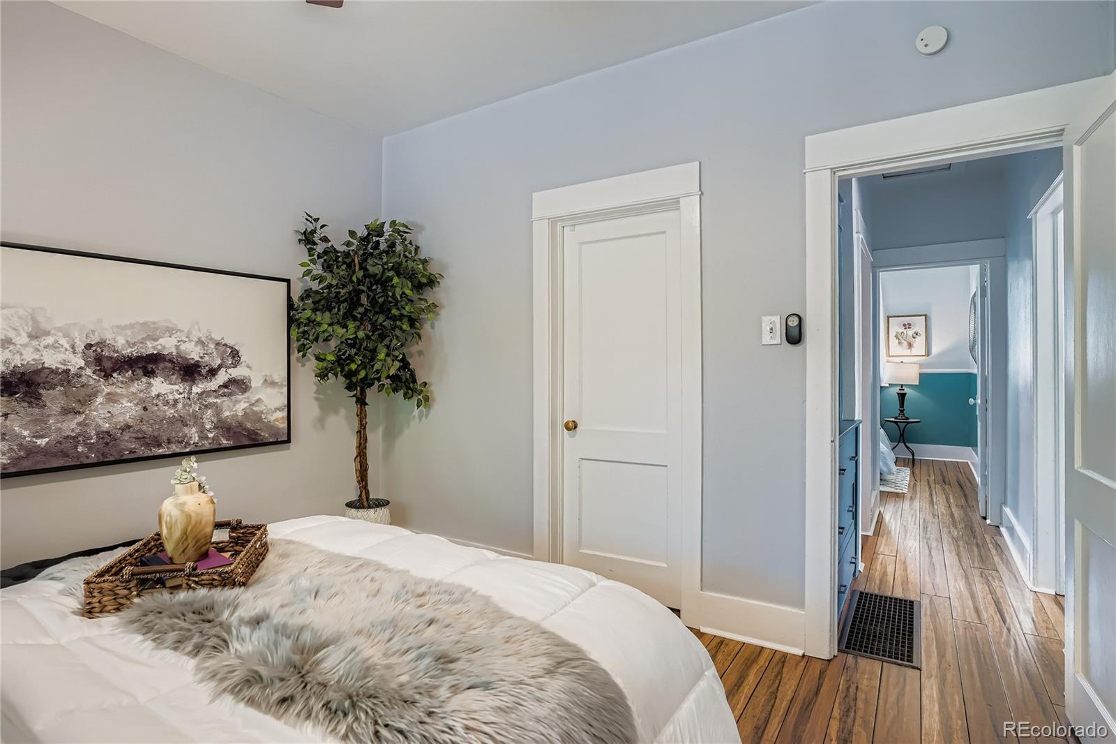 MLS Image #12 for 760 e cedar avenue,denver, Colorado
