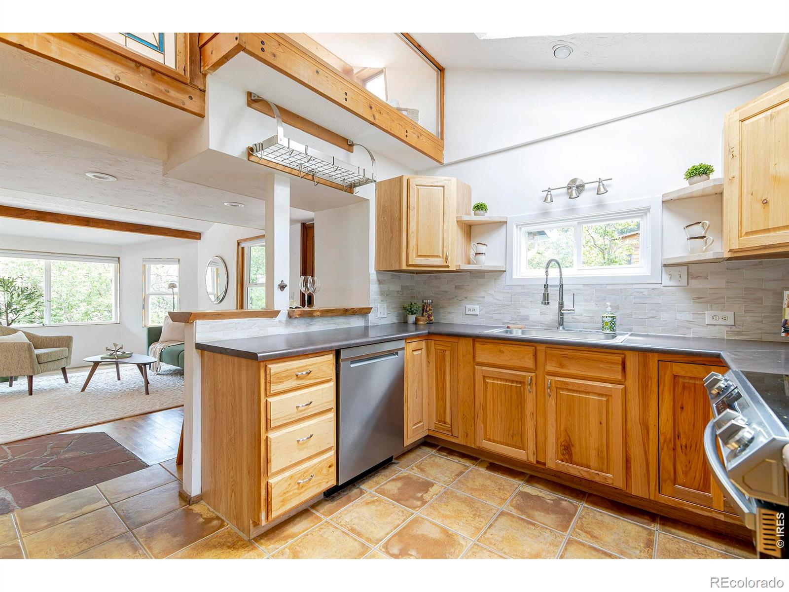 MLS Image #10 for 31  silver spruce ,boulder, Colorado