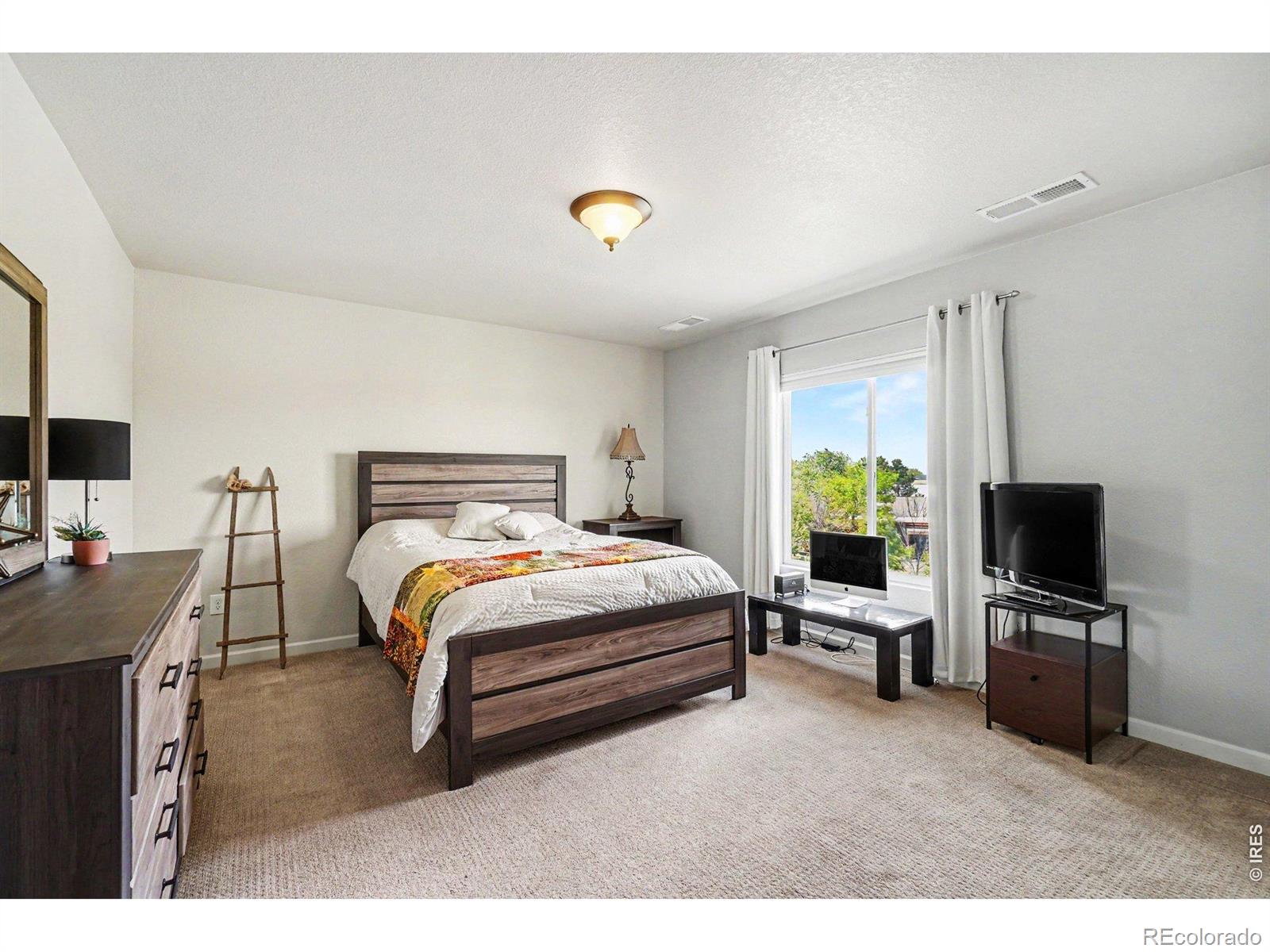 MLS Image #16 for 1124  wagon bend road,berthoud, Colorado