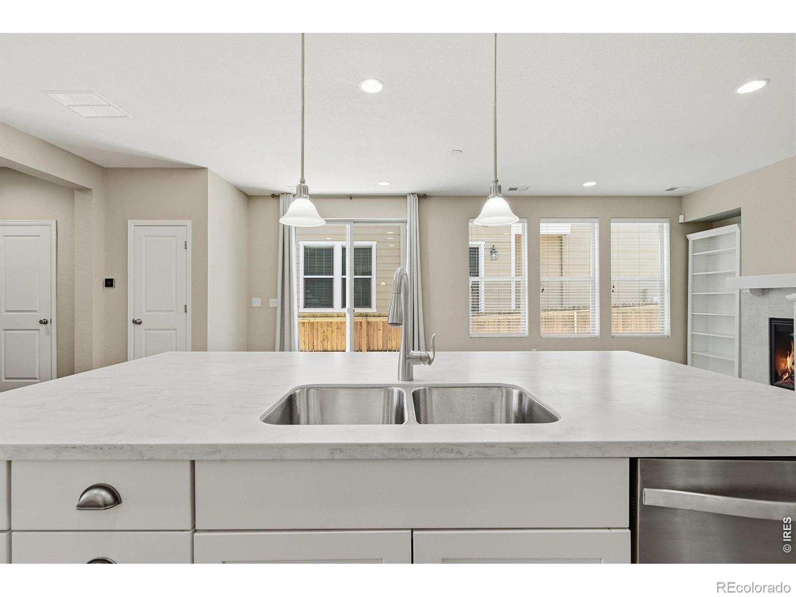 MLS Image #10 for 15280 w 69th circle b,arvada, Colorado