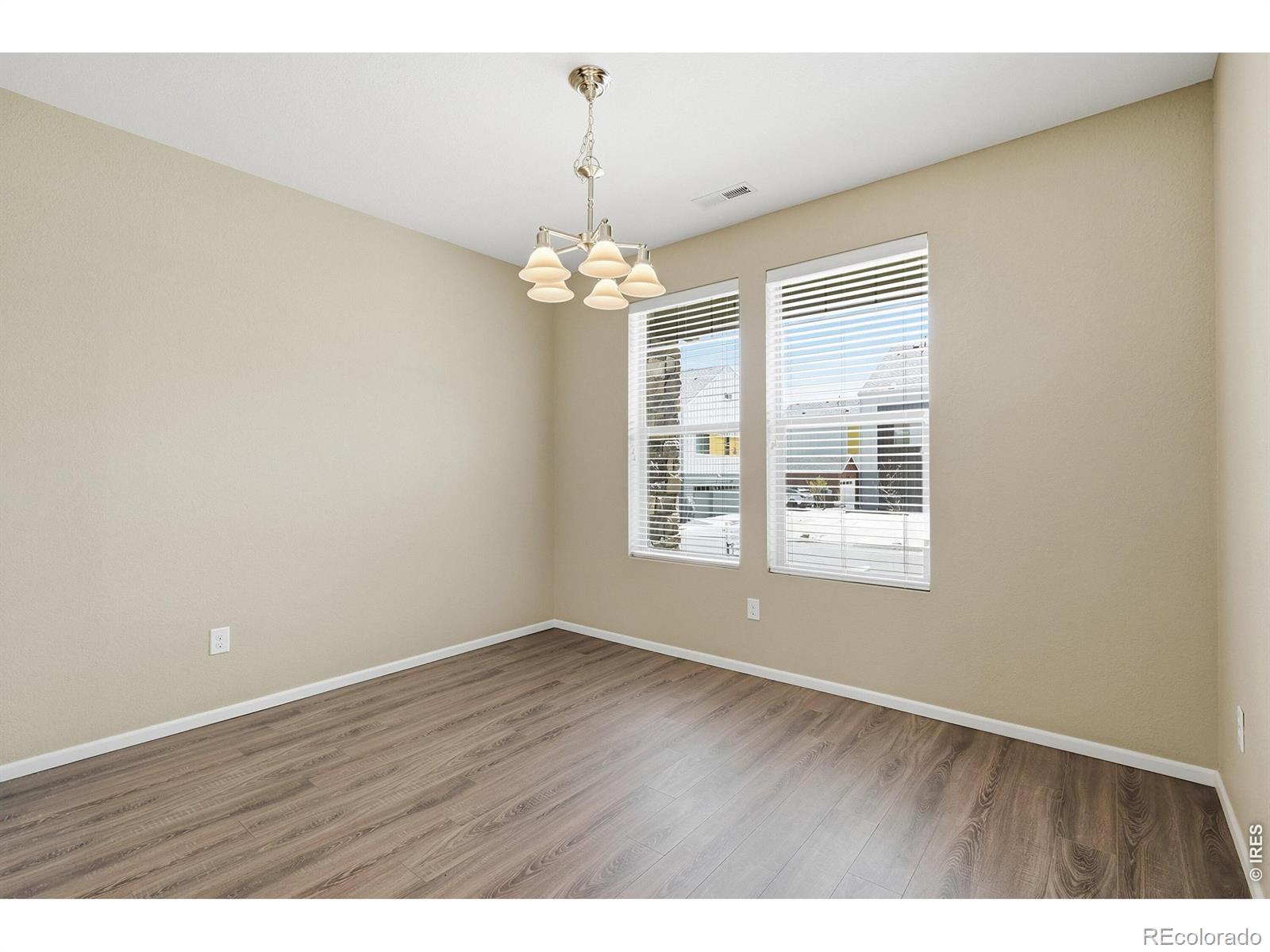 MLS Image #11 for 15280 w 69th circle b,arvada, Colorado