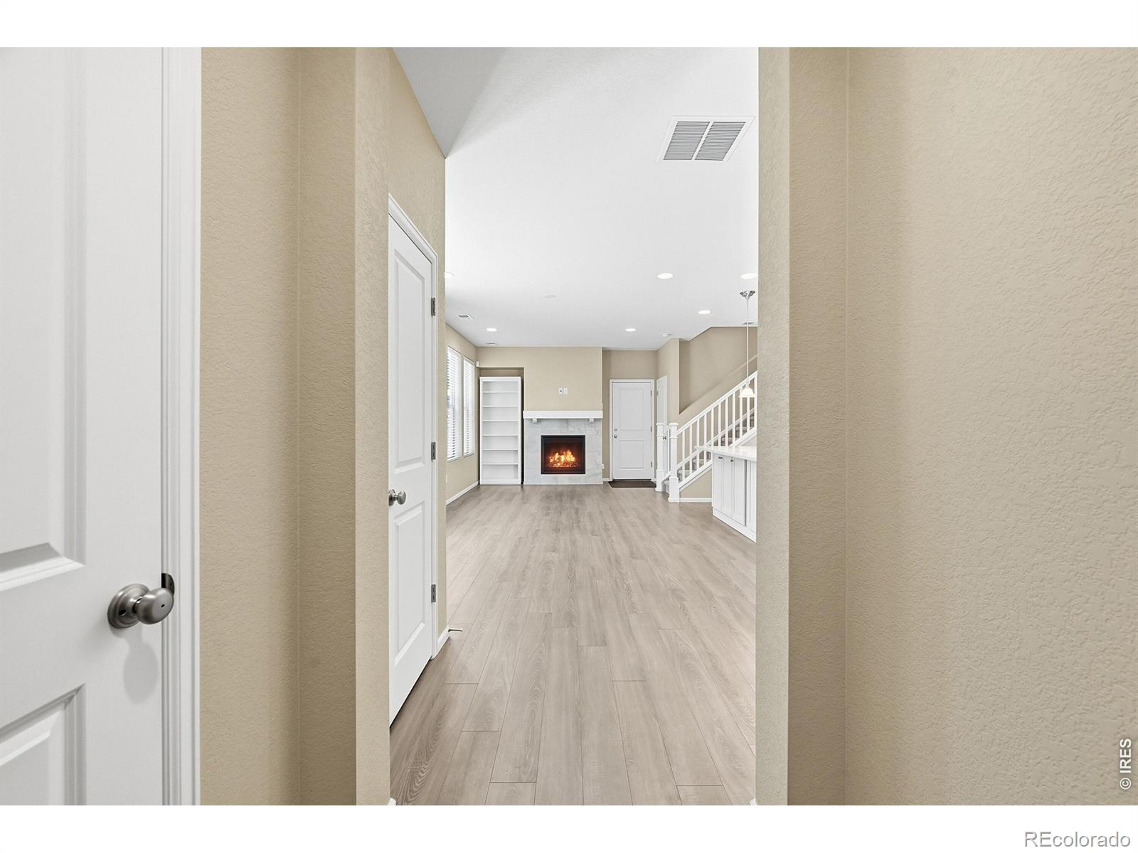 MLS Image #2 for 15280 w 69th circle b,arvada, Colorado
