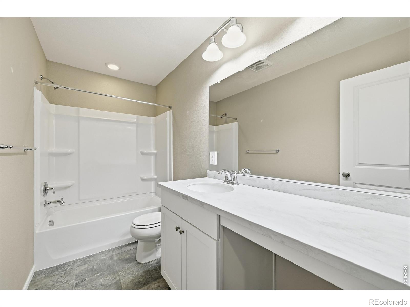 MLS Image #22 for 15280 w 69th circle b,arvada, Colorado