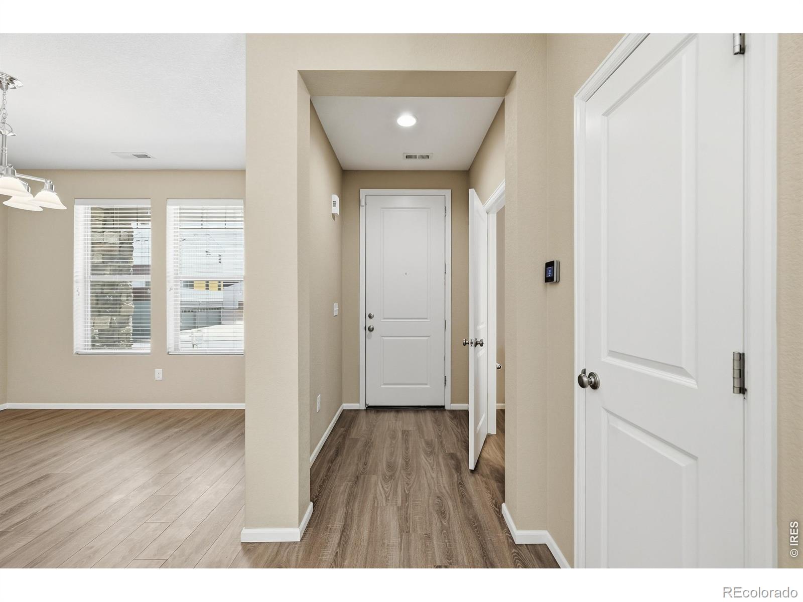 MLS Image #3 for 15280 w 69th circle b,arvada, Colorado