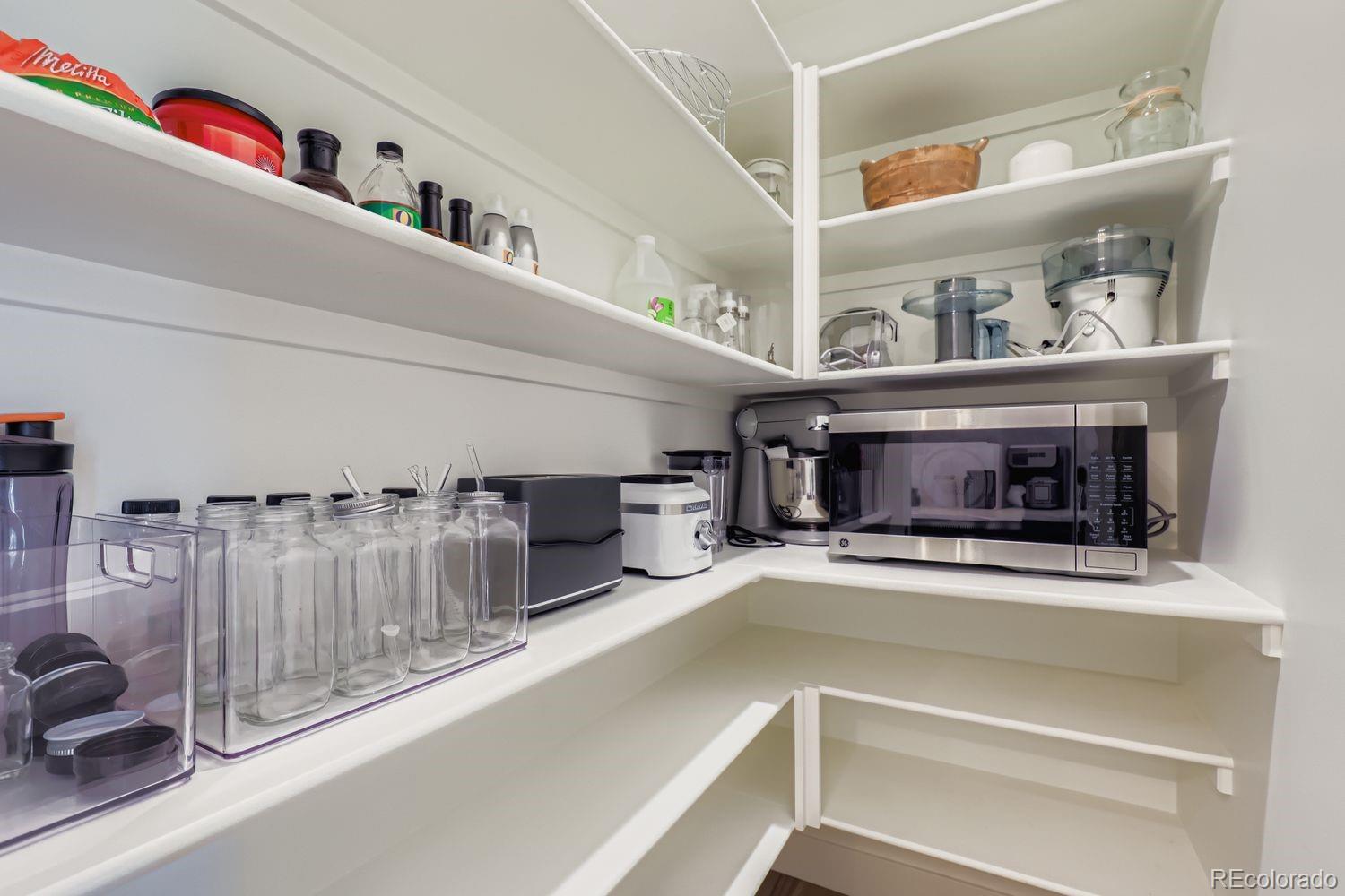 MLS Image #11 for 4500 w 31st avenue,denver, Colorado