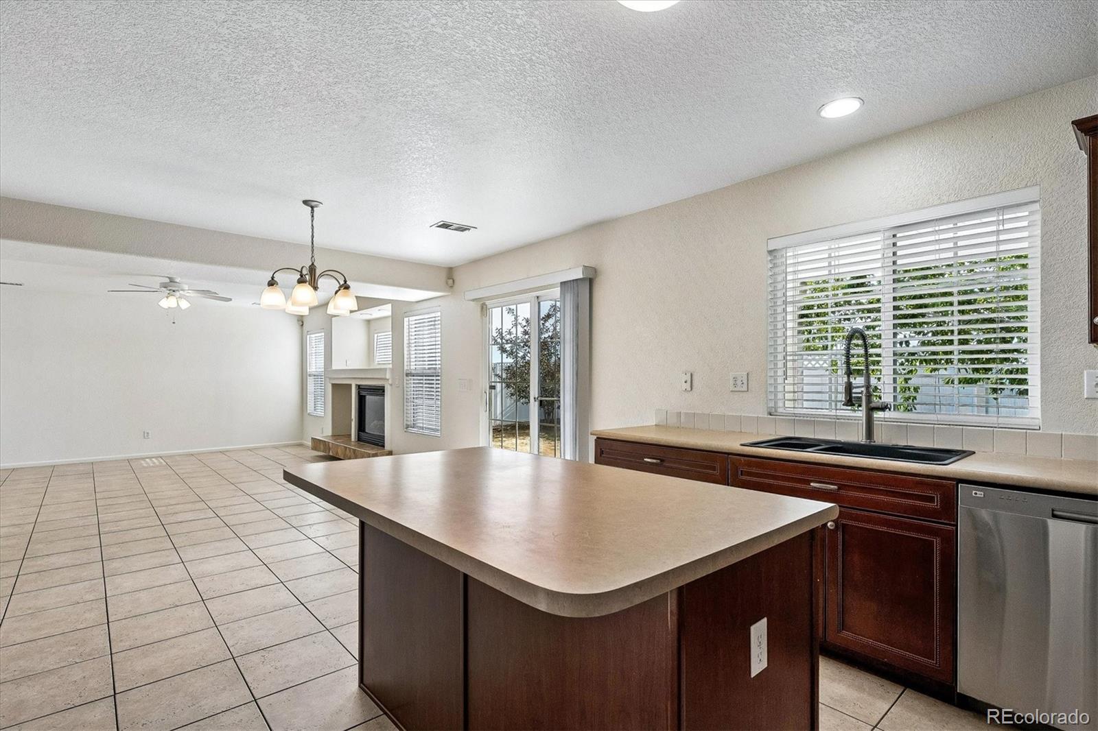 MLS Image #6 for 5206  perth court,denver, Colorado