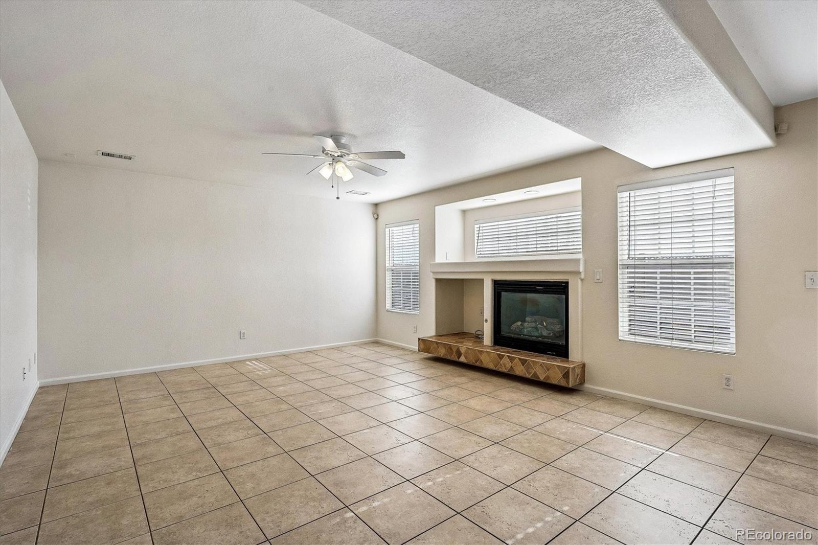 MLS Image #7 for 5206  perth court,denver, Colorado