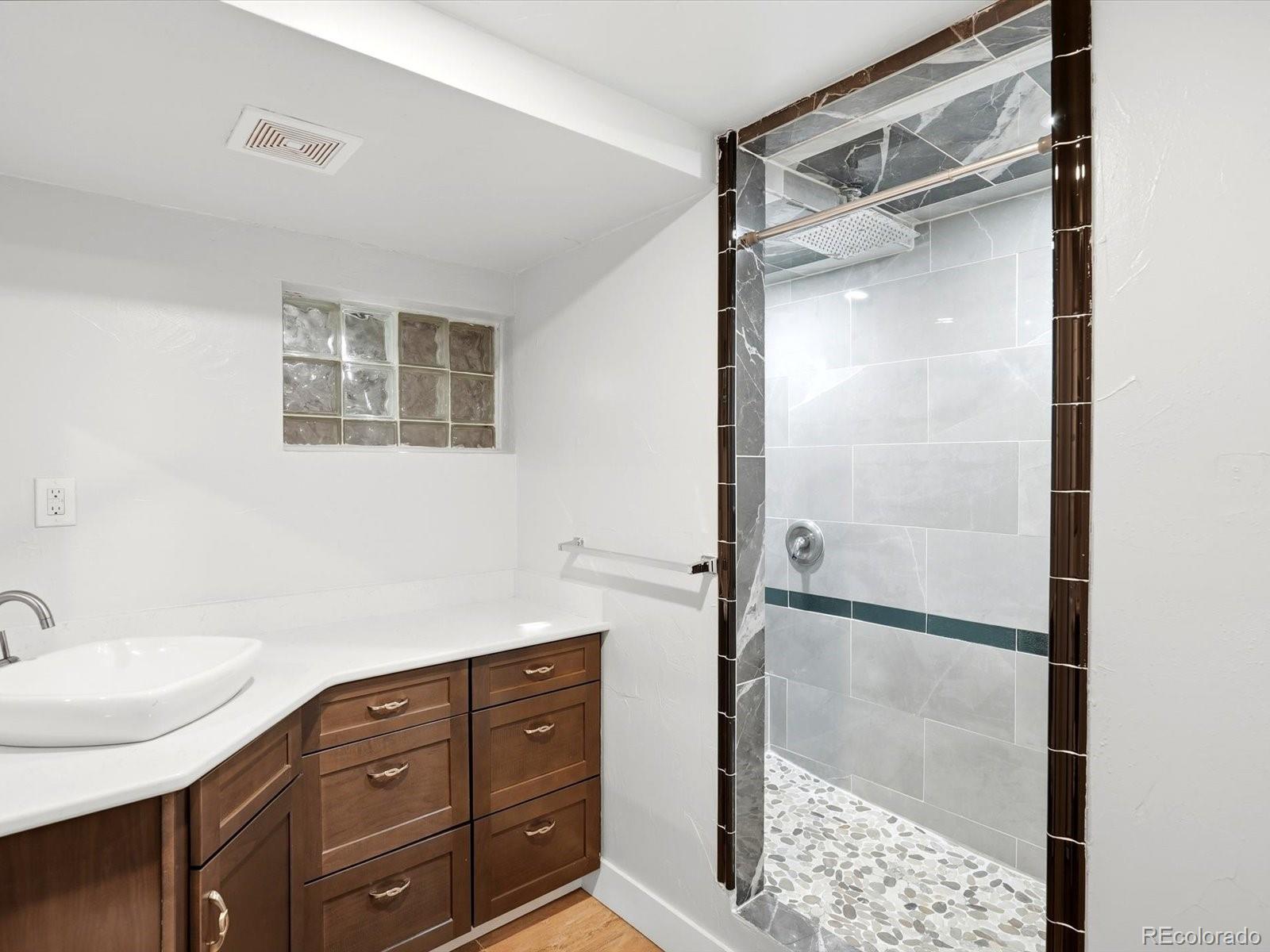 MLS Image #33 for 11071  eudora way,thornton, Colorado