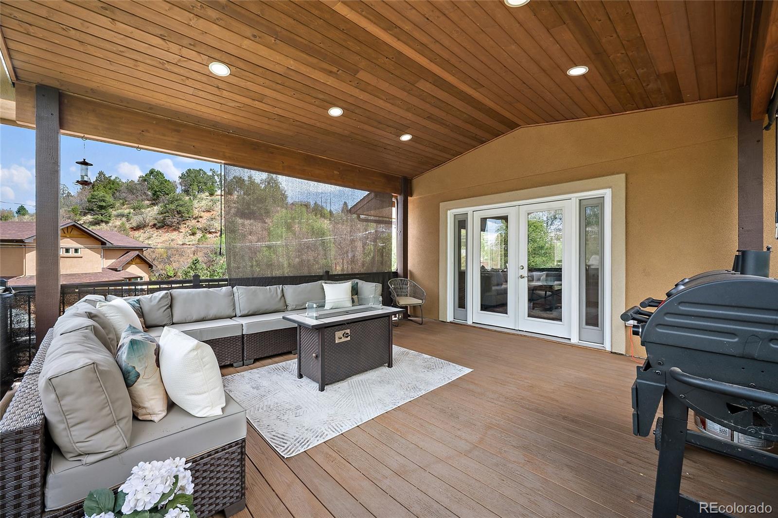 MLS Image #24 for 208  oak place,manitou springs, Colorado