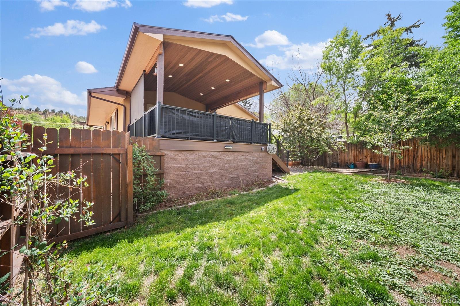 MLS Image #26 for 208  oak place,manitou springs, Colorado