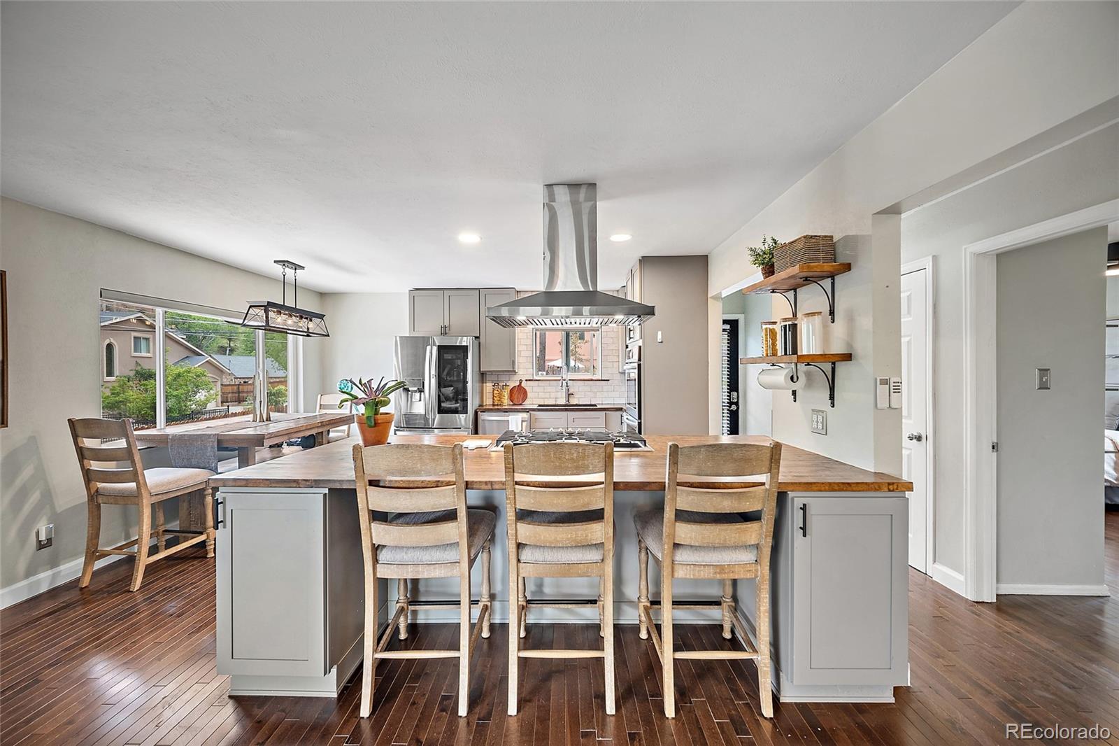 MLS Image #8 for 208  oak place,manitou springs, Colorado