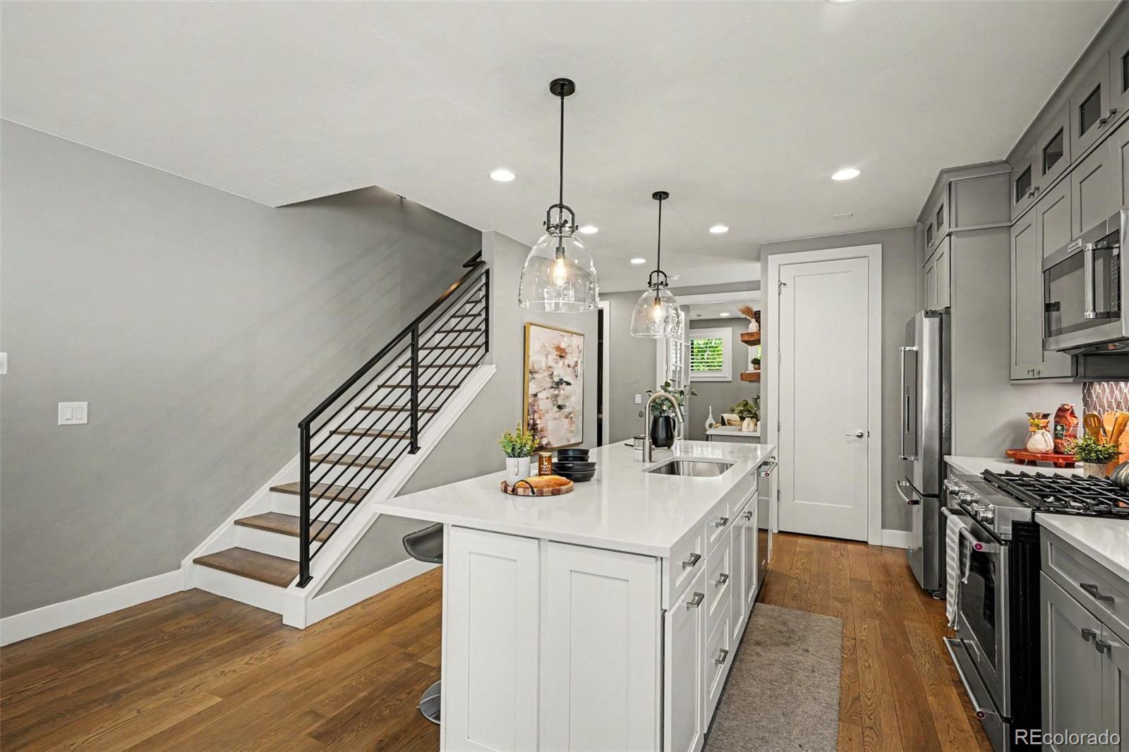 MLS Image #4 for 3915  vrain street,denver, Colorado