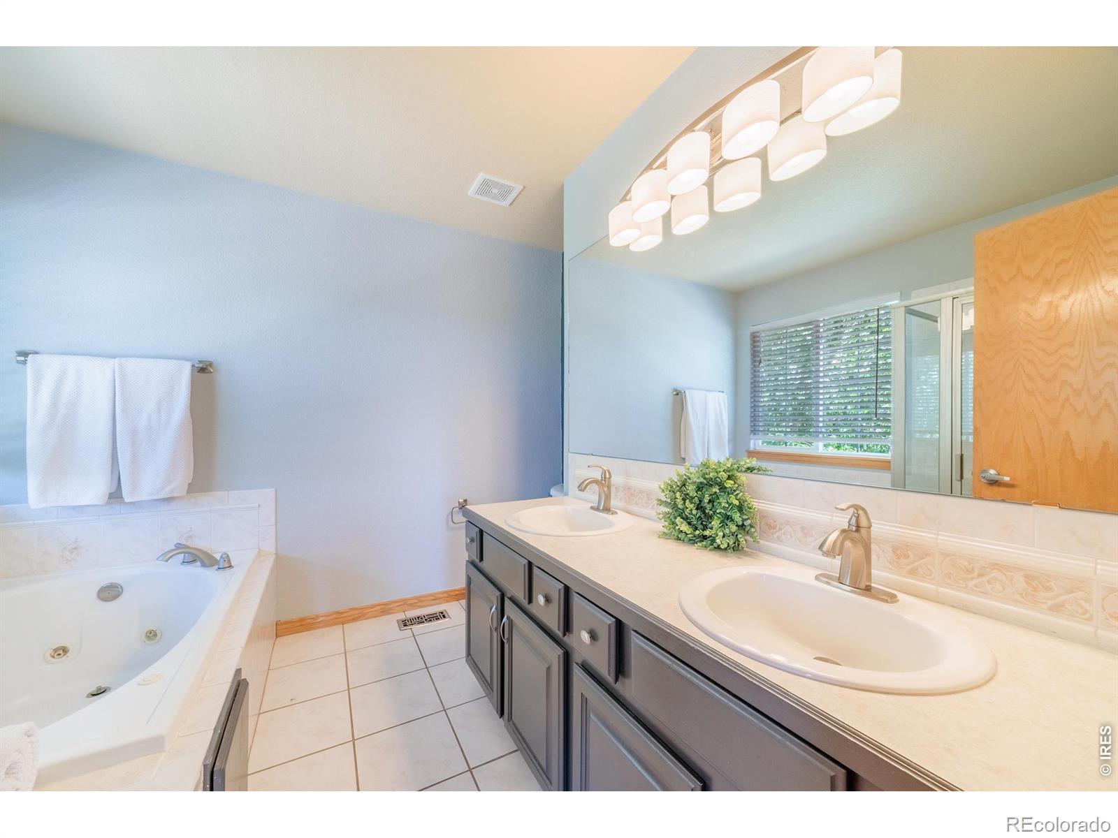 MLS Image #32 for 2513  falcon drive,longmont, Colorado