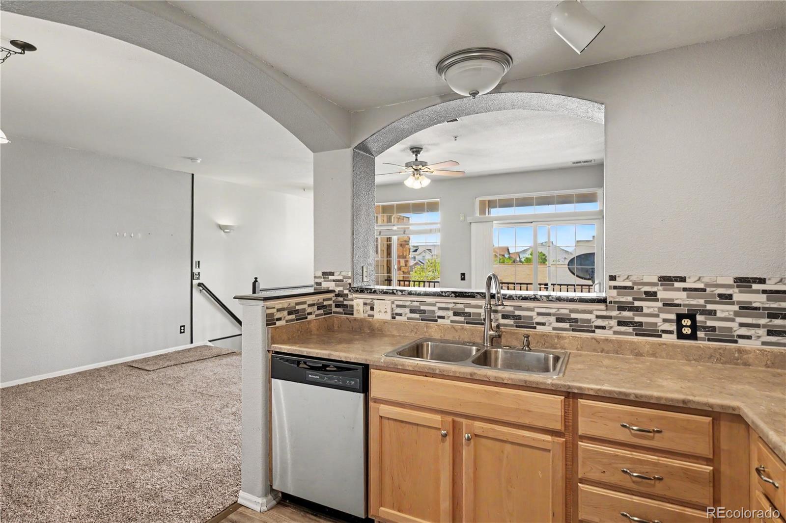 MLS Image #13 for 494  black feather loop 112,castle rock, Colorado