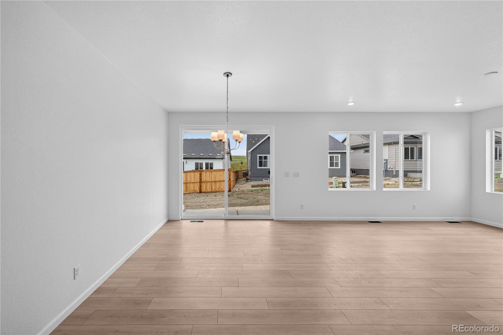 MLS Image #13 for 17008 w 92nd drive,arvada, Colorado