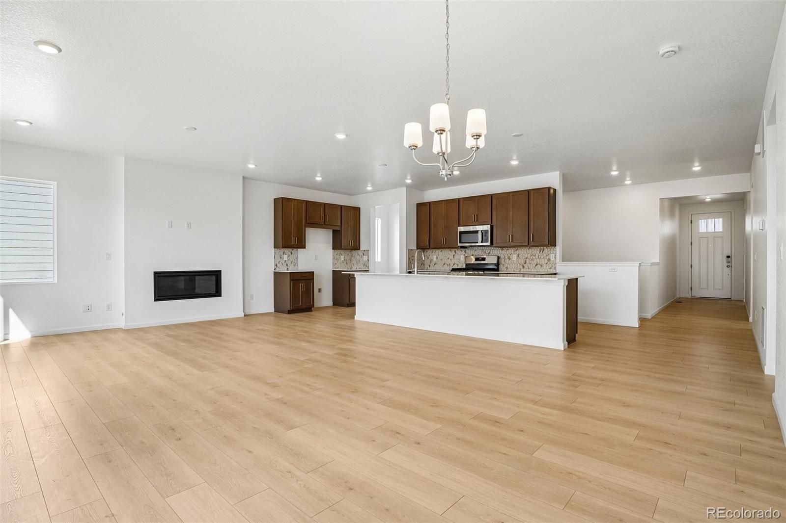 MLS Image #9 for 17008 w 92nd drive,arvada, Colorado