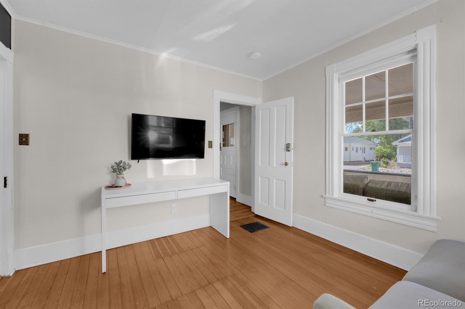 MLS Image #15 for 314 e columbia street,colorado springs, Colorado
