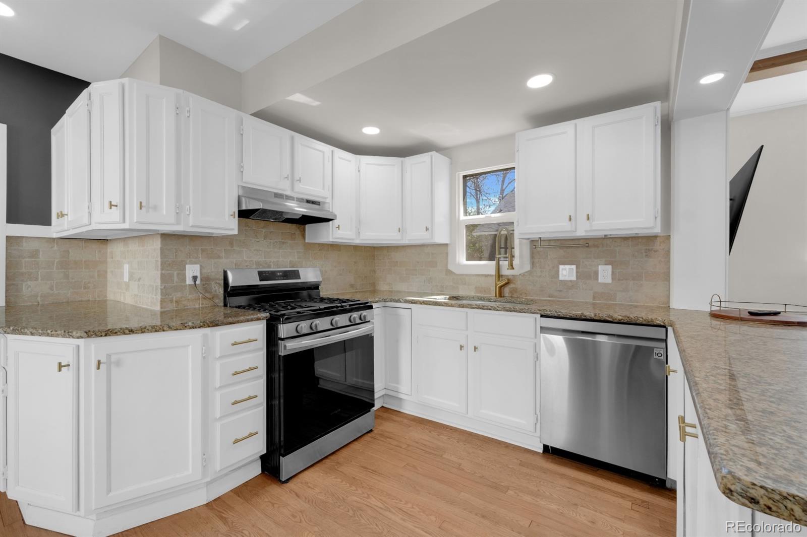 MLS Image #9 for 314 e columbia street,colorado springs, Colorado