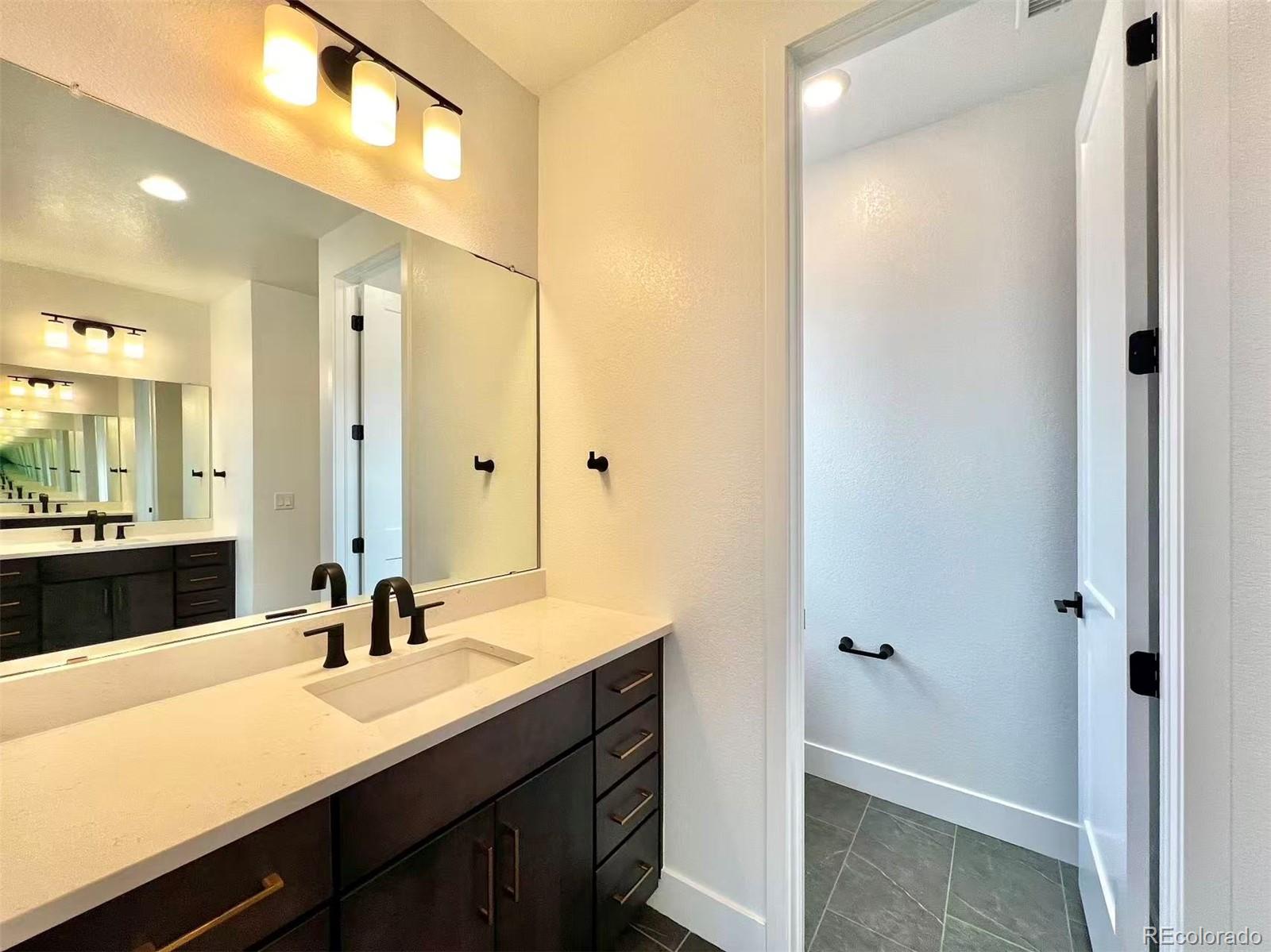 MLS Image #20 for 7290  copper sky way,castle pines, Colorado