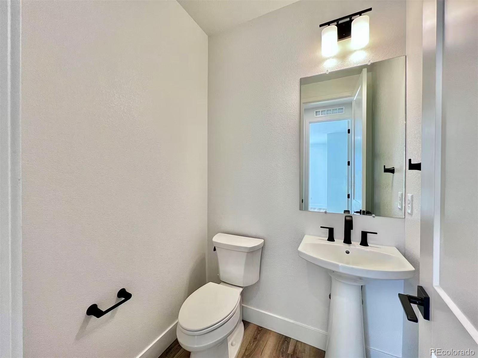 MLS Image #6 for 7290  copper sky way,castle pines, Colorado