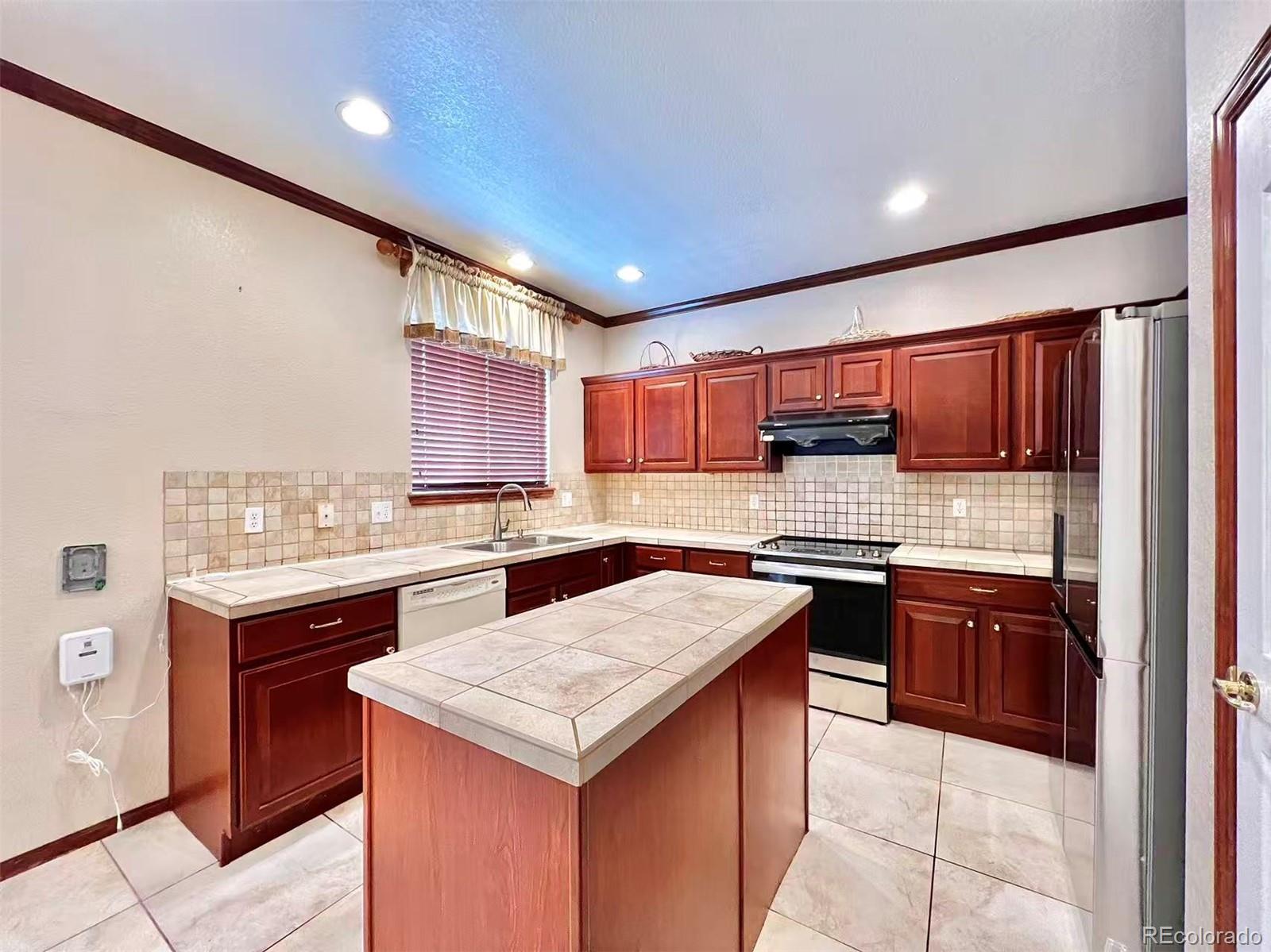 MLS Image #8 for 4365 s hoyt street,littleton, Colorado