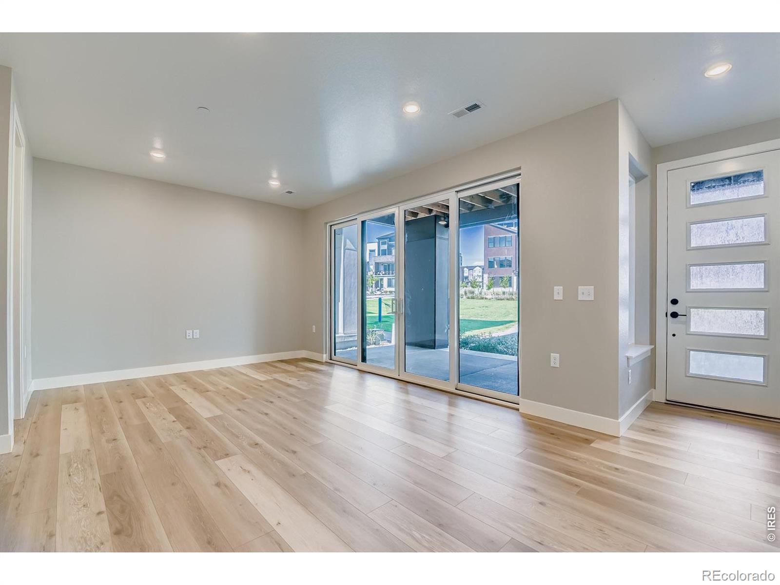 MLS Image #19 for 16595  peak way,broomfield, Colorado