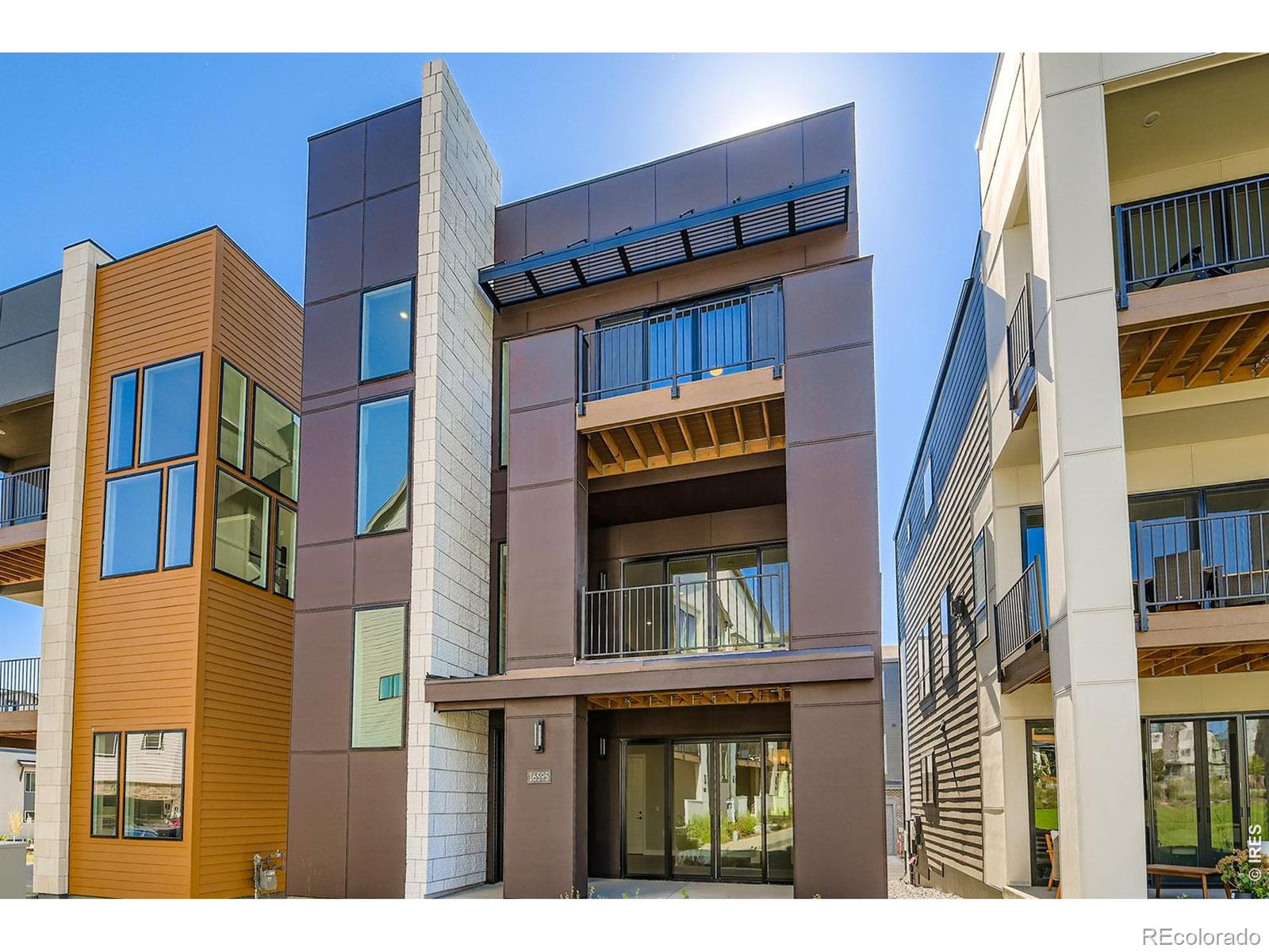 MLS Image #2 for 16595  peak way,broomfield, Colorado