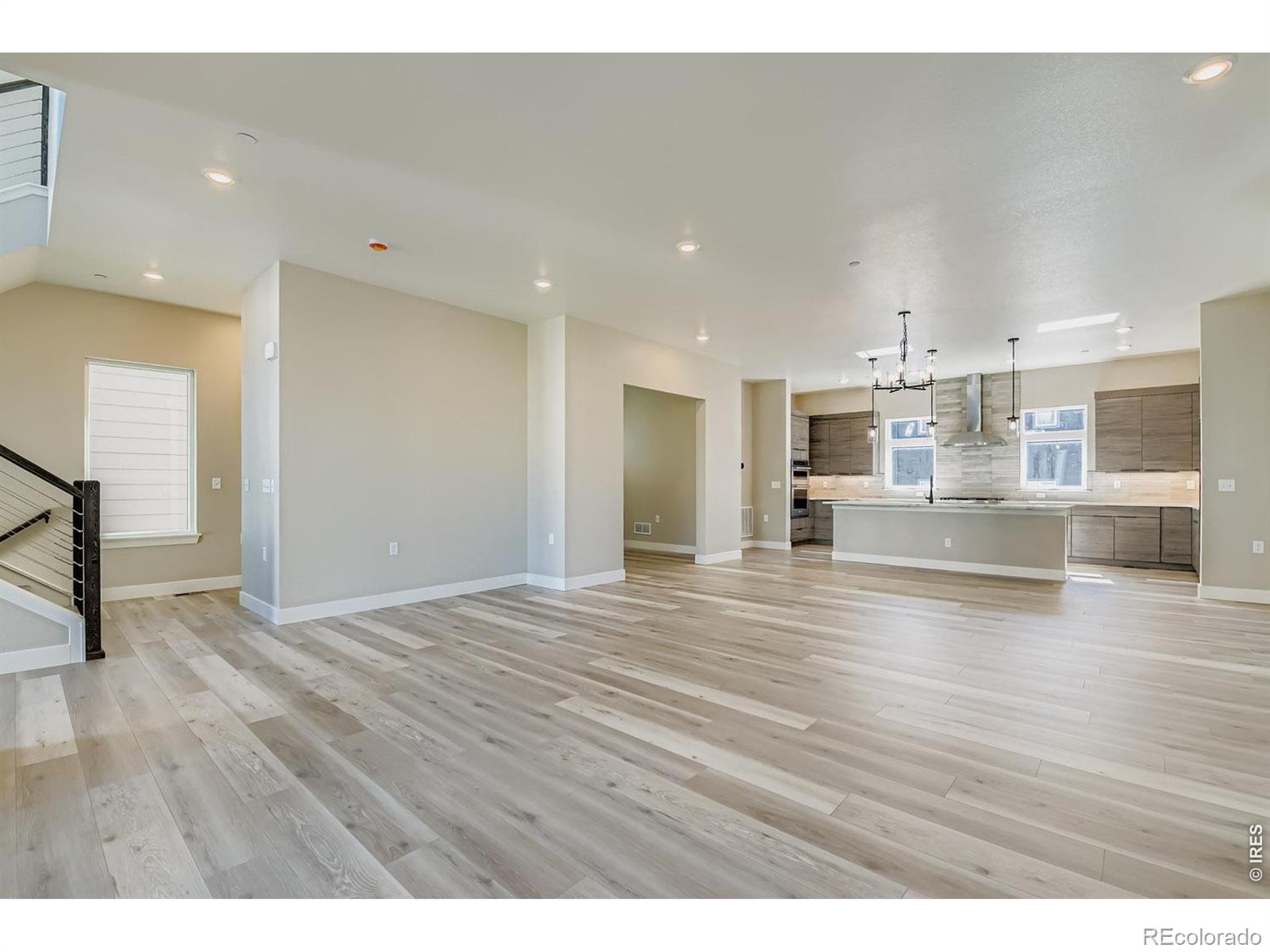 MLS Image #23 for 16595  peak way,broomfield, Colorado