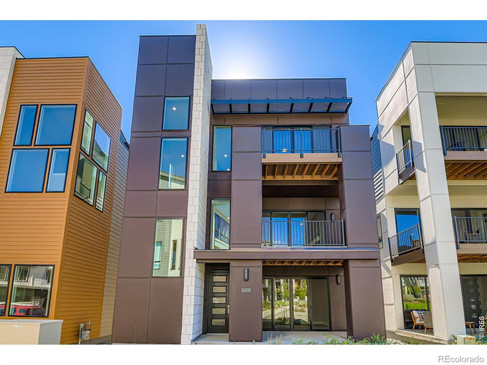 MLS Image #3 for 16595  peak way,broomfield, Colorado