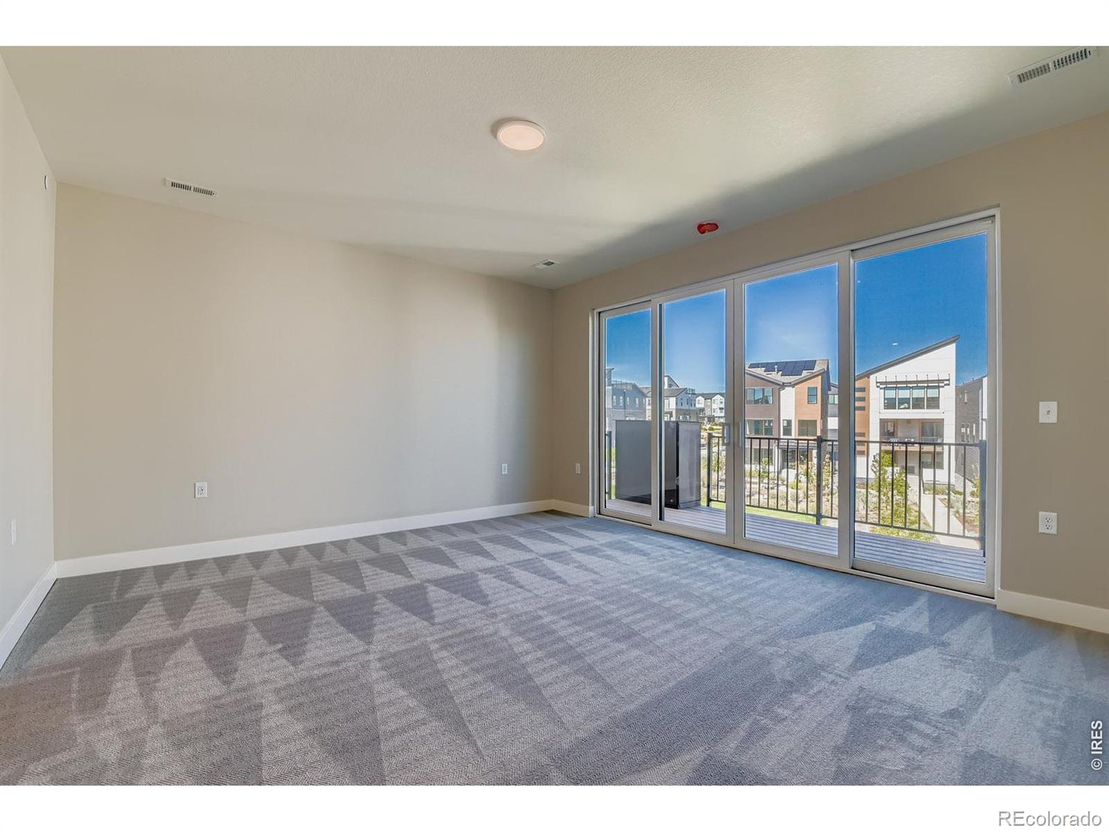 MLS Image #38 for 16595  peak way,broomfield, Colorado