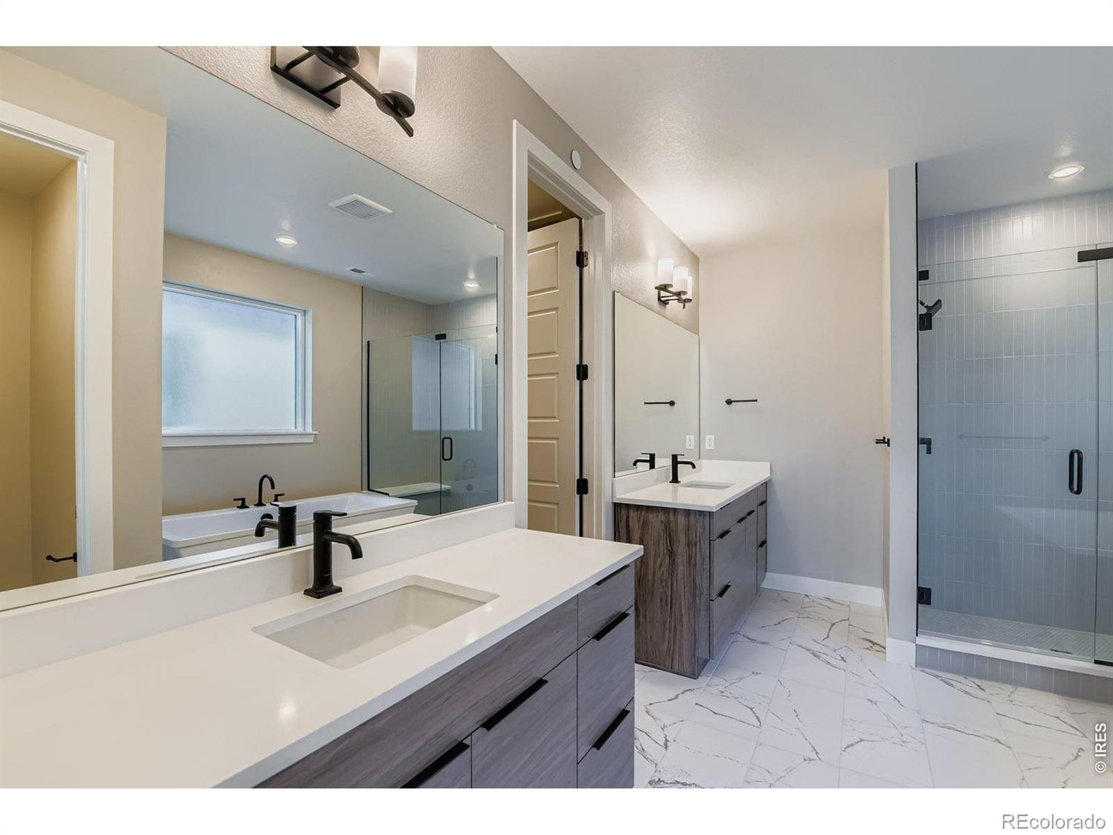 MLS Image #42 for 16595  peak way,broomfield, Colorado