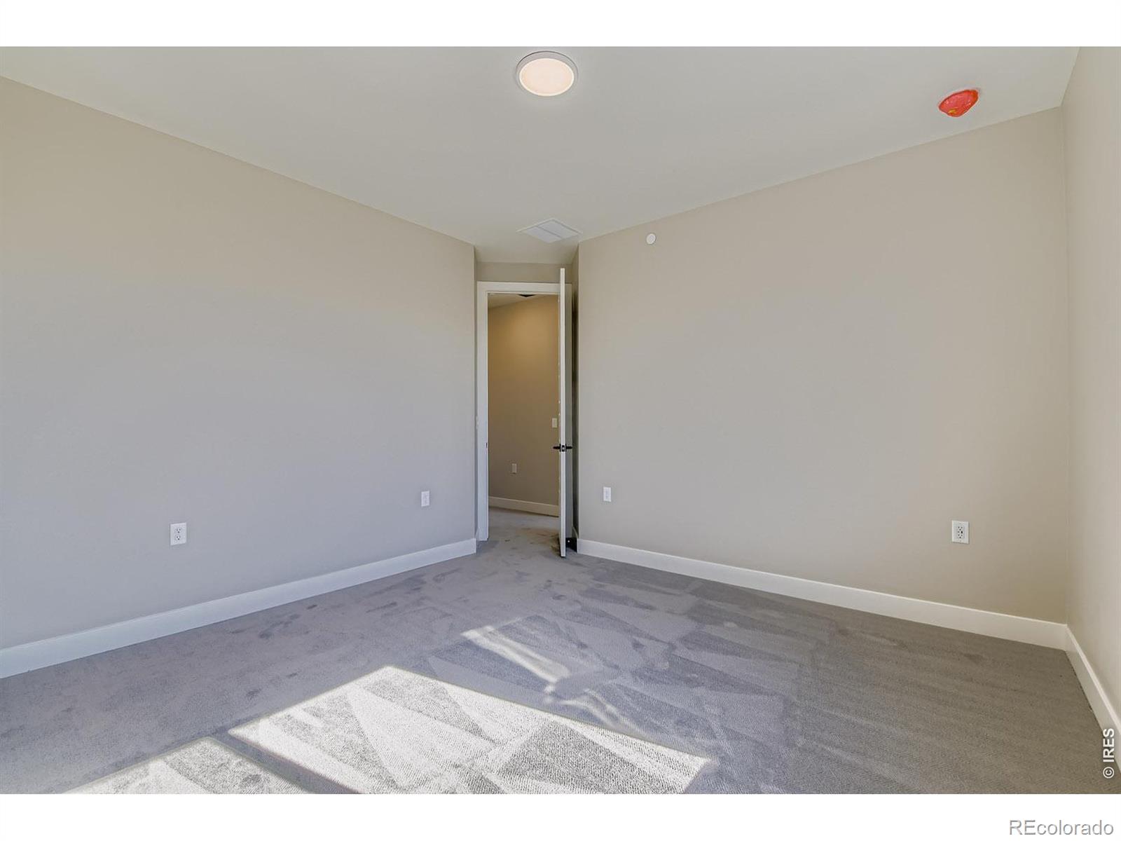 MLS Image #48 for 16595  peak way,broomfield, Colorado