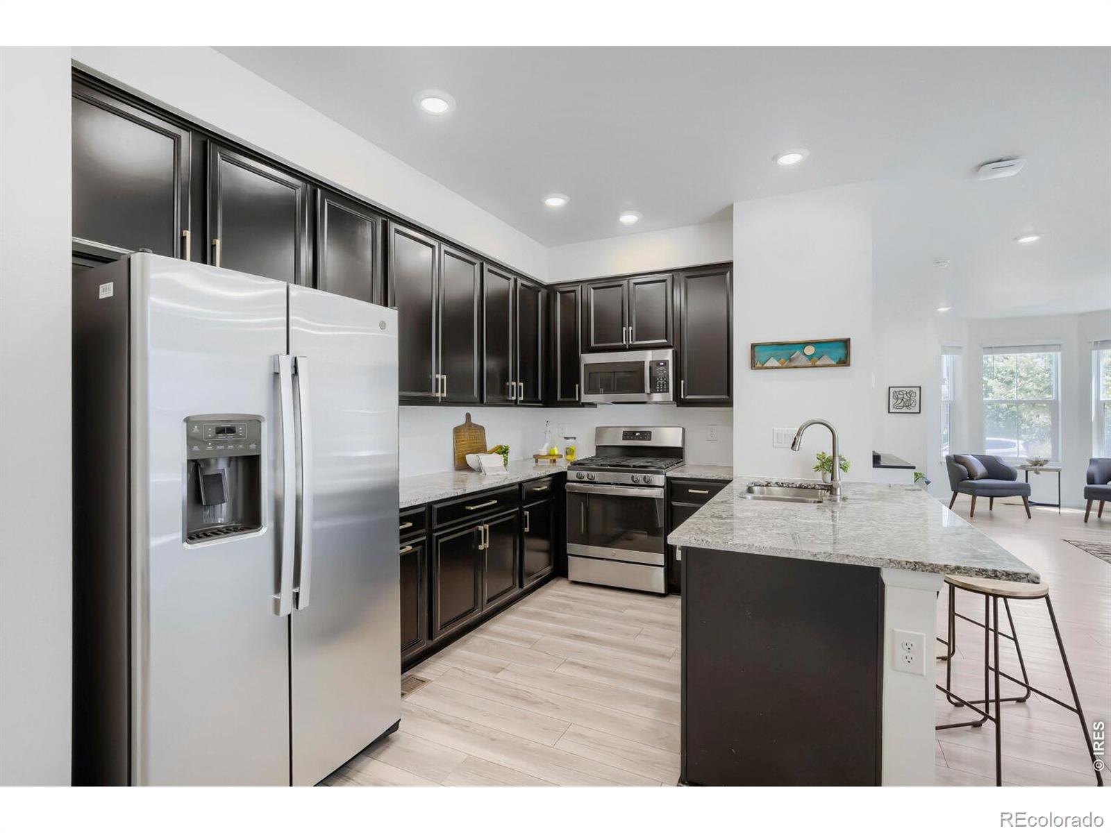 MLS Image #8 for 421  zeppelin way,fort collins, Colorado