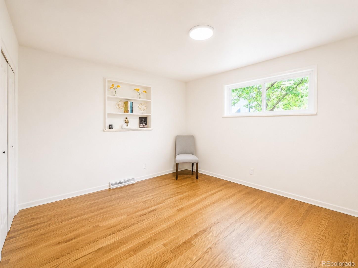 MLS Image #13 for 8620 w 52nd avenue,arvada, Colorado