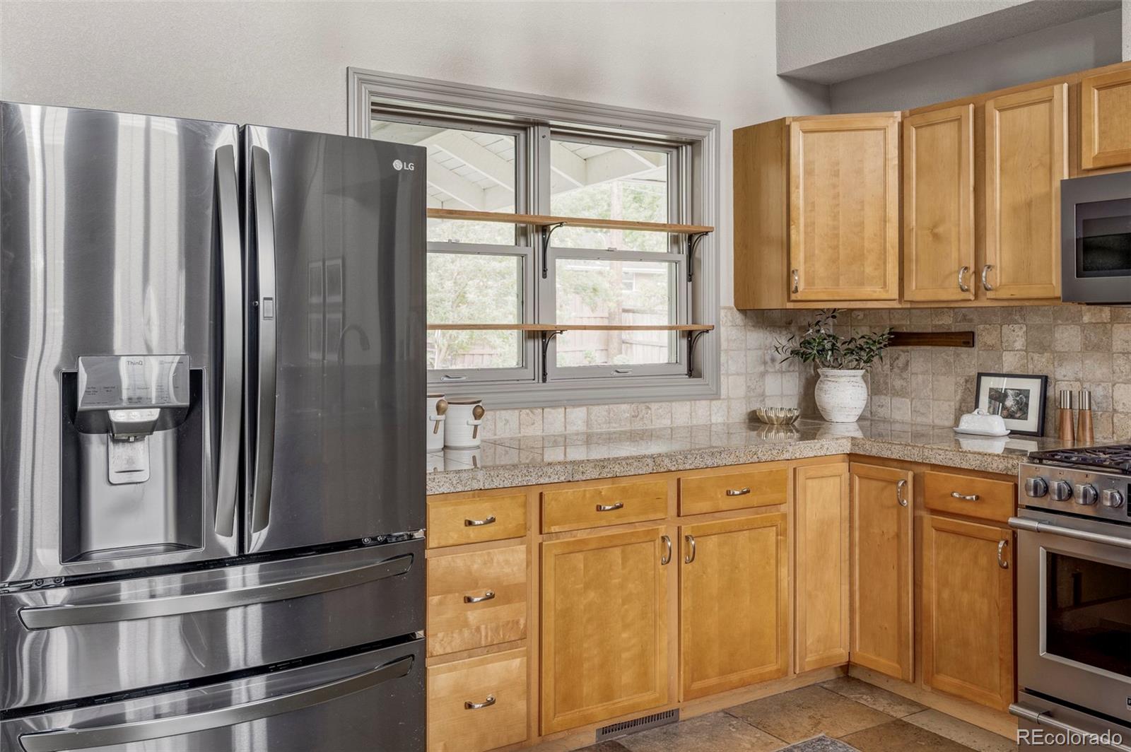 MLS Image #10 for 11967 w 14th avenue,lakewood, Colorado