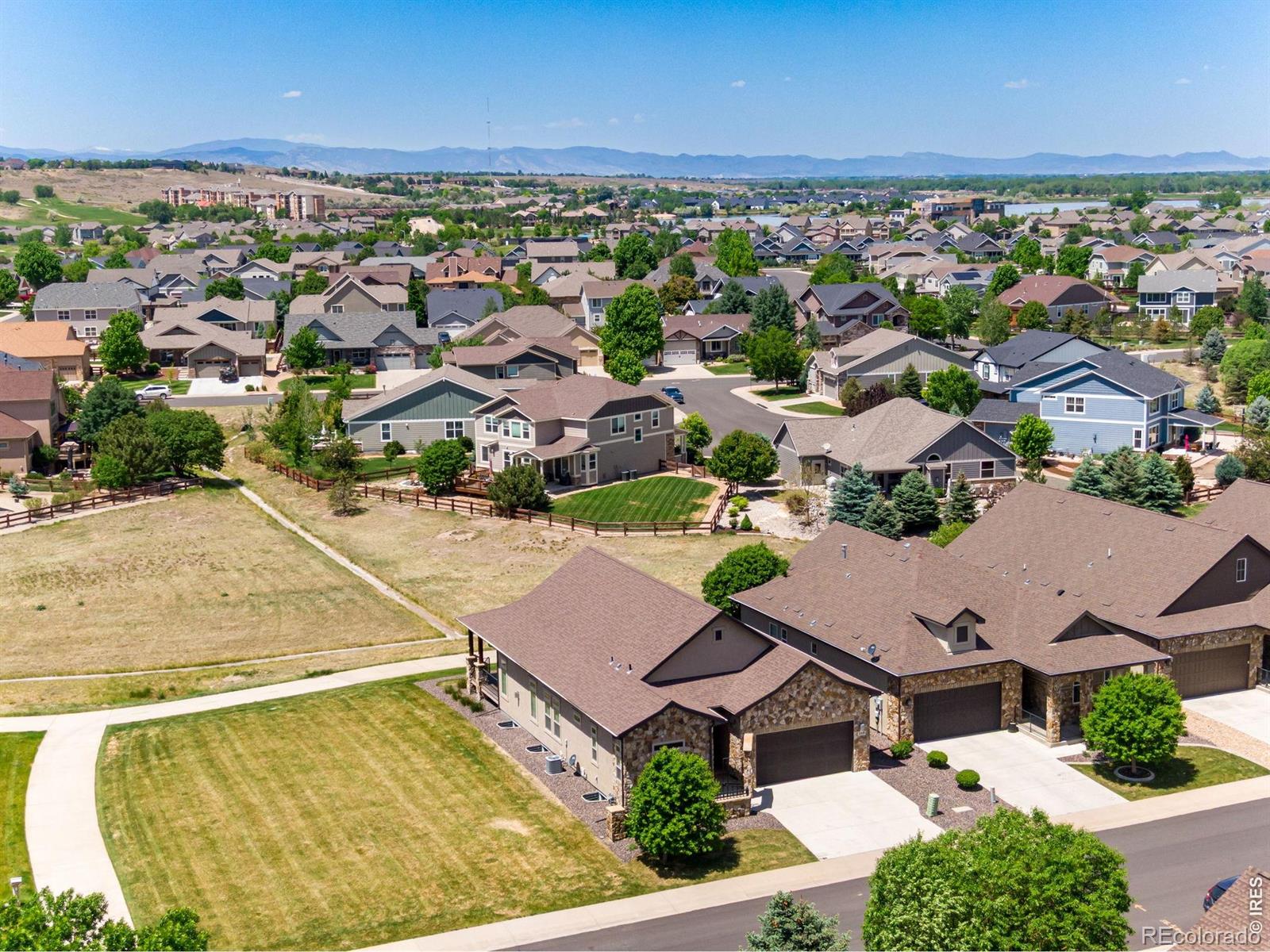MLS Image #2 for 2006  vineyard drive,windsor, Colorado