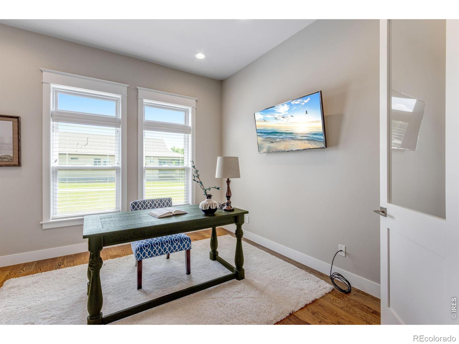 MLS Image #26 for 2006  vineyard drive,windsor, Colorado